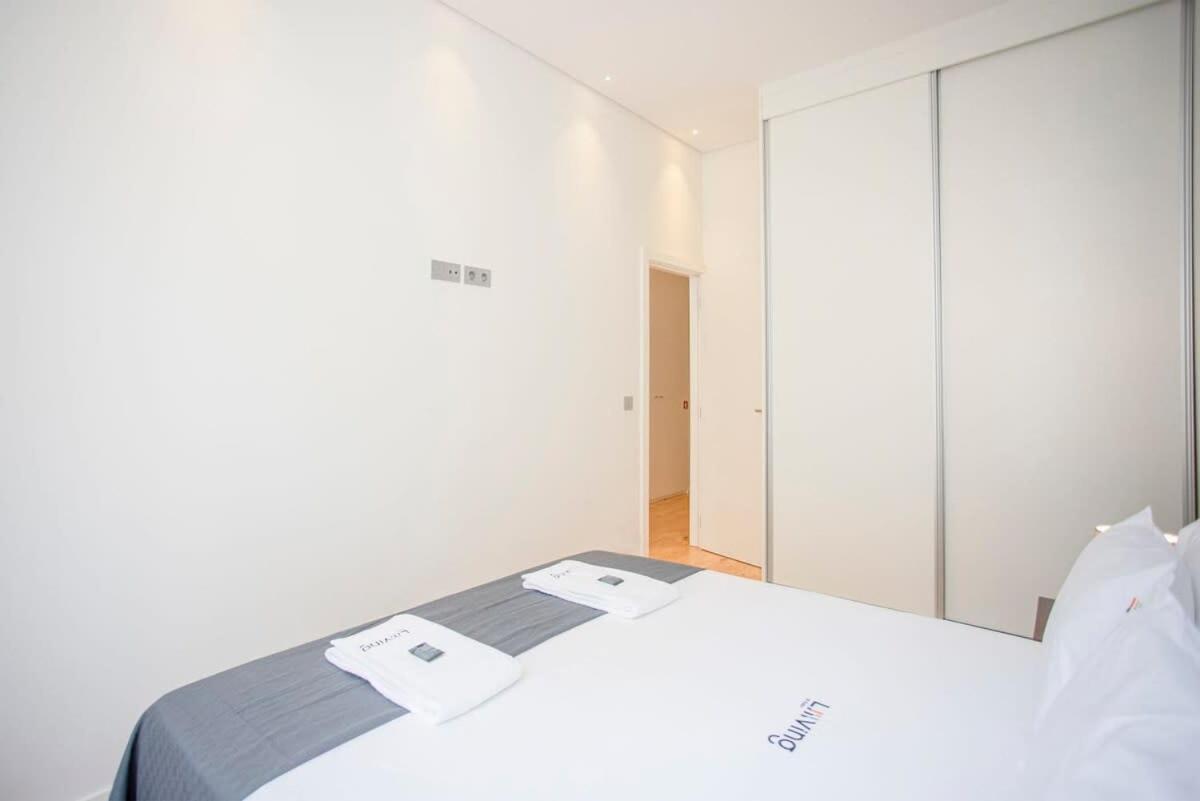 Liiiving In Porto-Mouzinho Residence Apartments Eksteriør billede