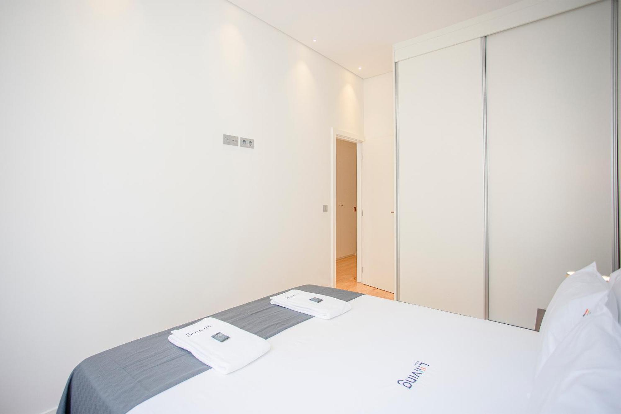 Liiiving In Porto-Mouzinho Residence Apartments Eksteriør billede
